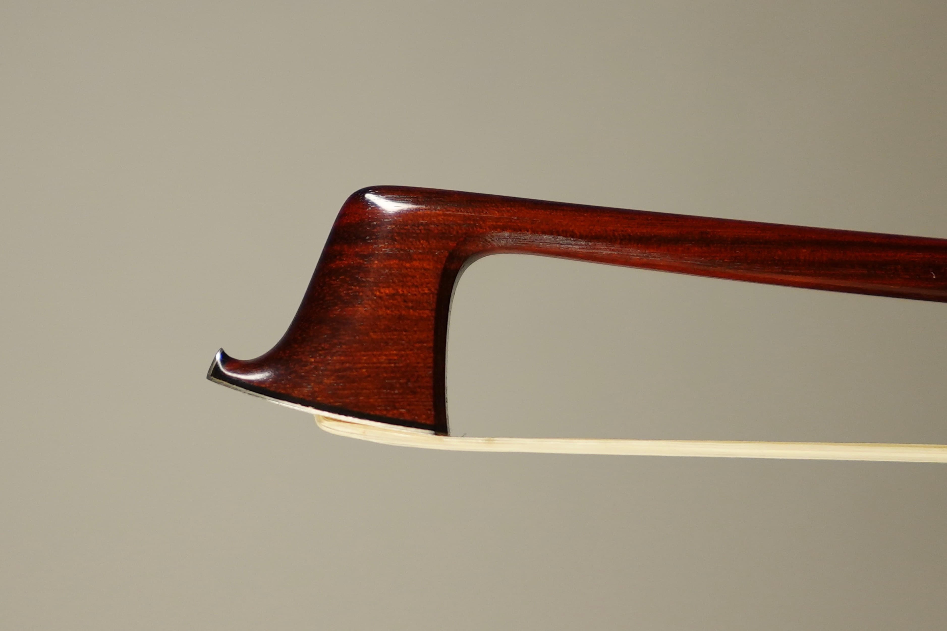 Bow 223 — tip