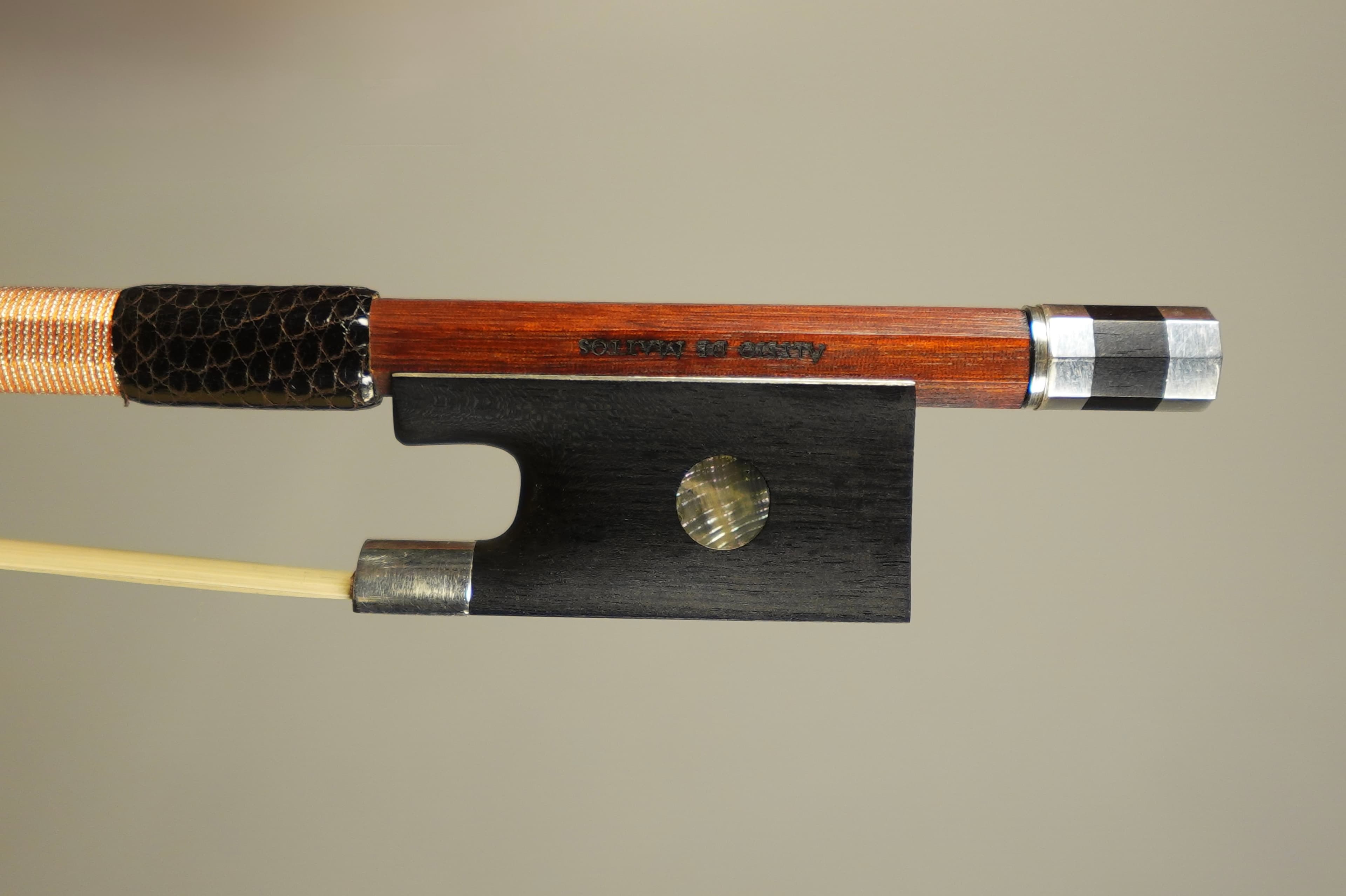 Bow 238 — frog